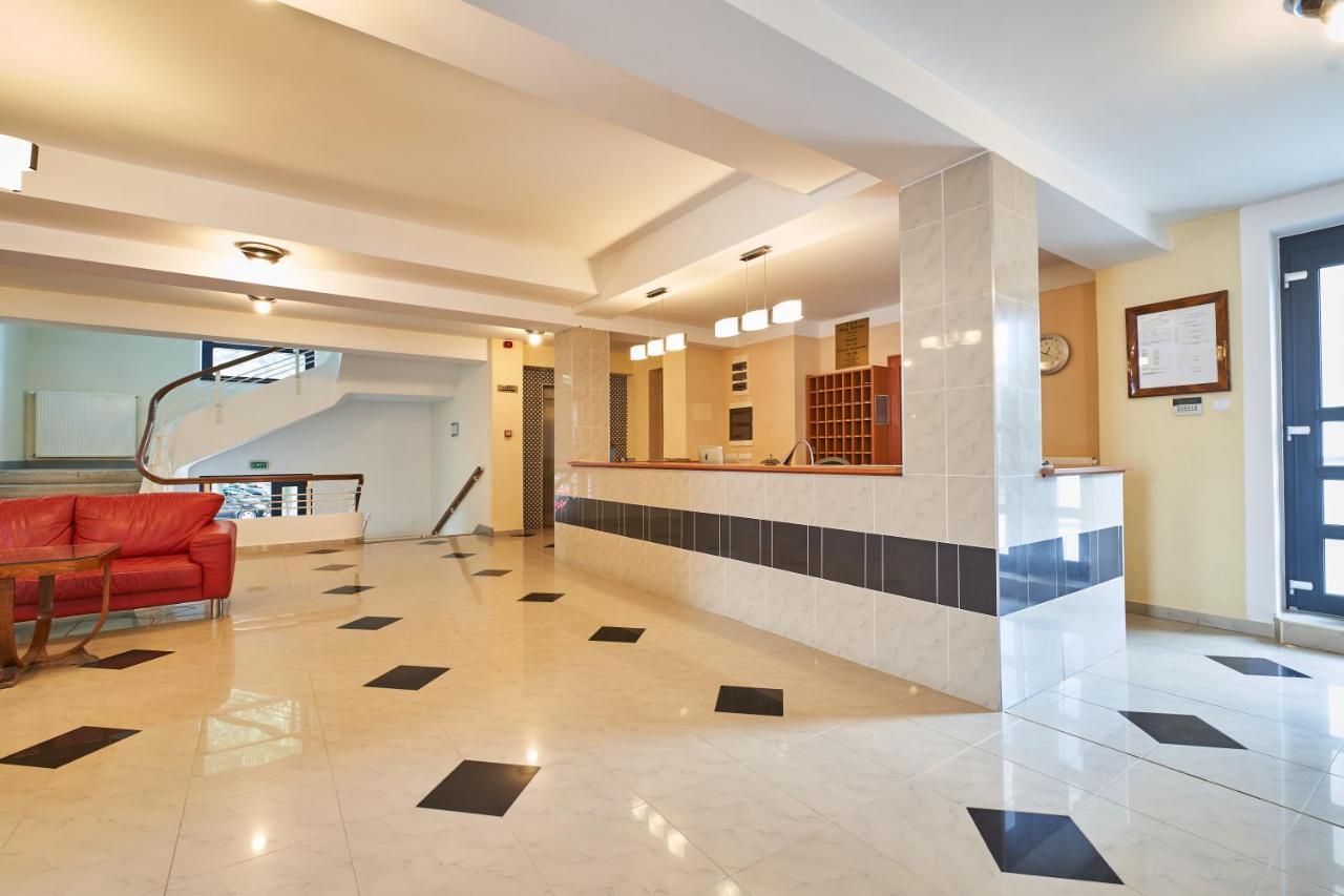 Hotel Korona Harkány Extérieur photo