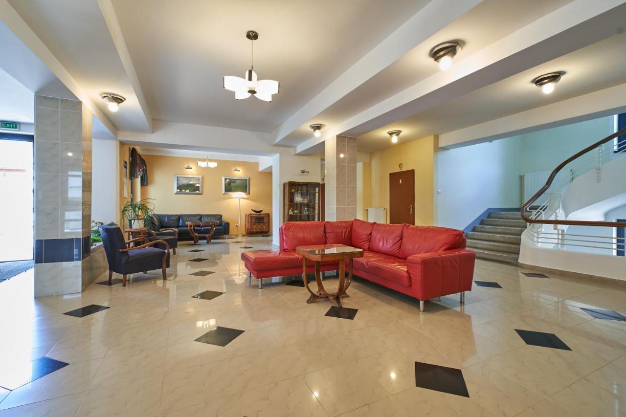 Hotel Korona Harkány Extérieur photo