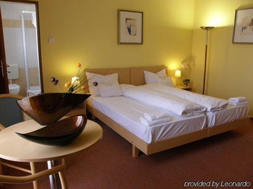 Hotel Korona Harkány Chambre photo